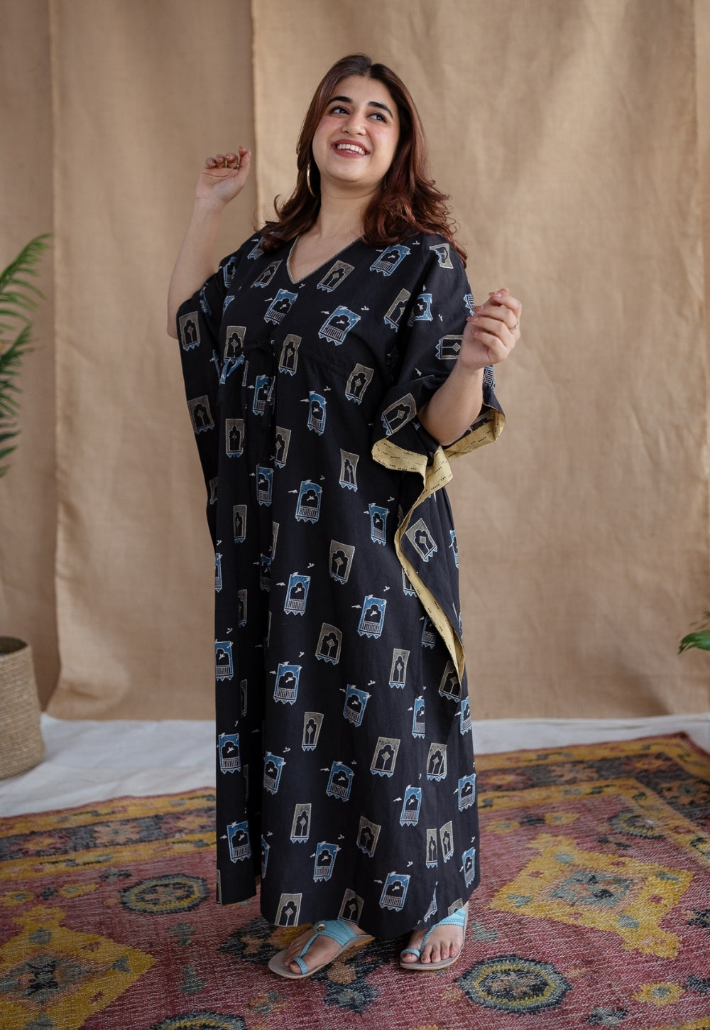 Sona Charcoal Ajrakh Cotton Anti-Fit Kaftan