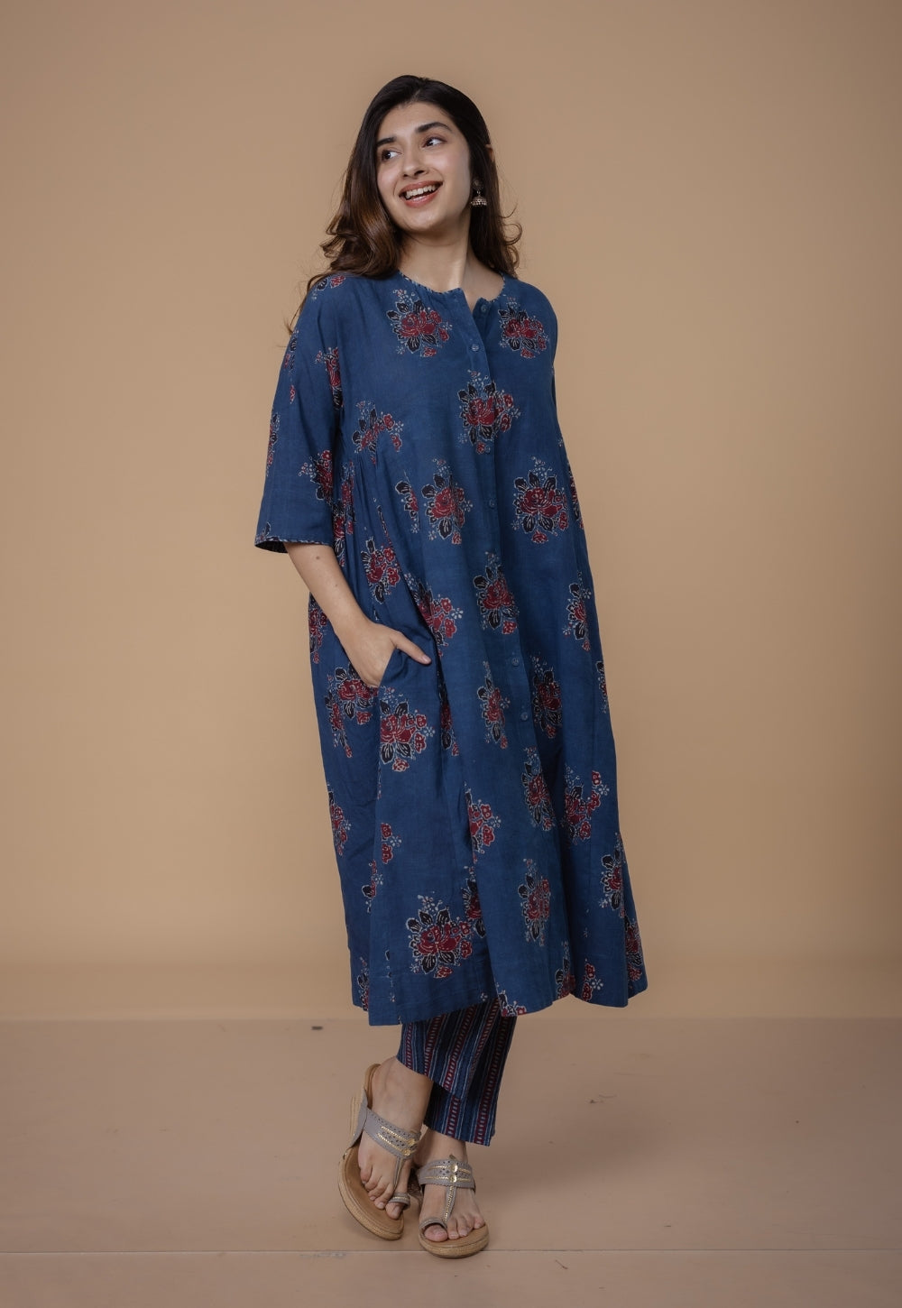 Naila Blue Dabu Slub Cotton Kali Kurta