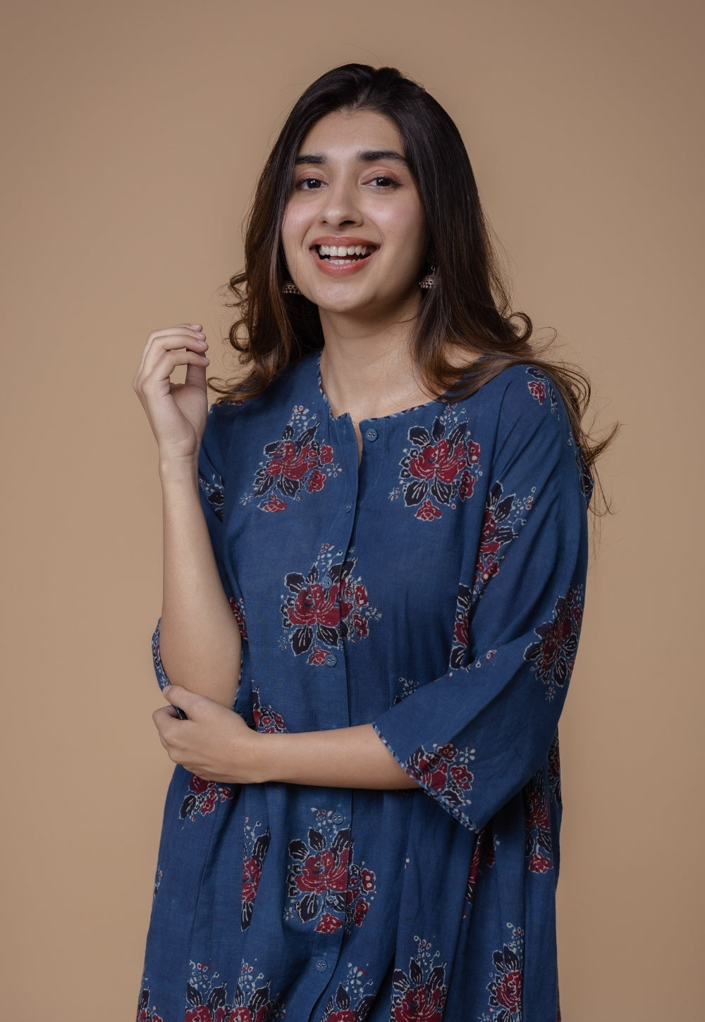 Naila Blue Dabu Slub Cotton Kali Kurta