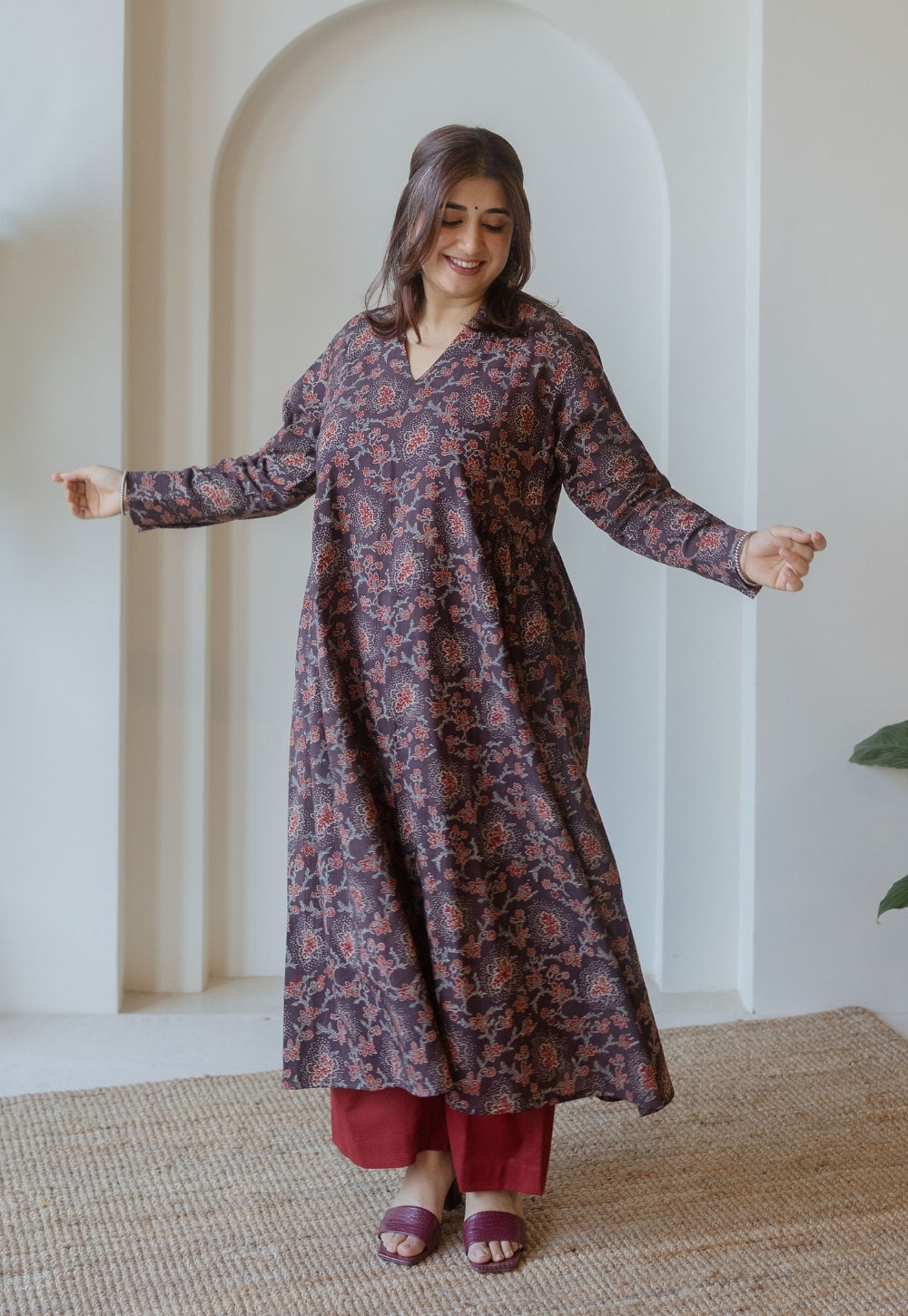 Yami Red Solid Slub Cotton Palazzo