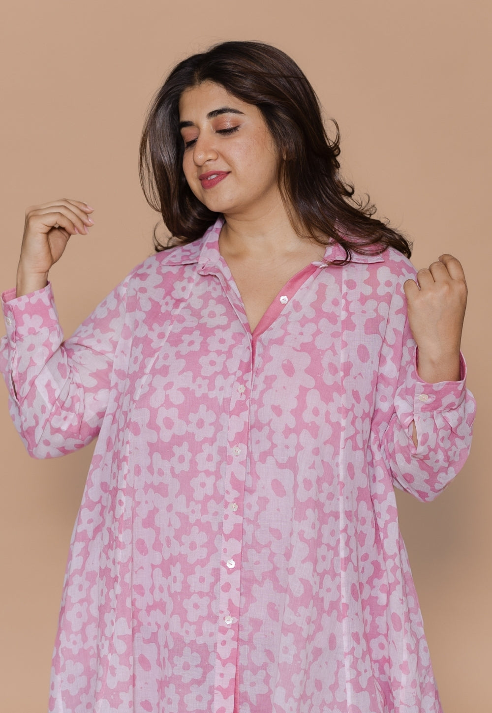 Zaria Pink Batik Mul Anit-Fit Short Top