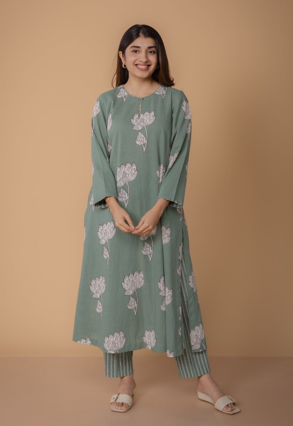 Zoohi Green Dabu Slub Cotton A Line Kurta