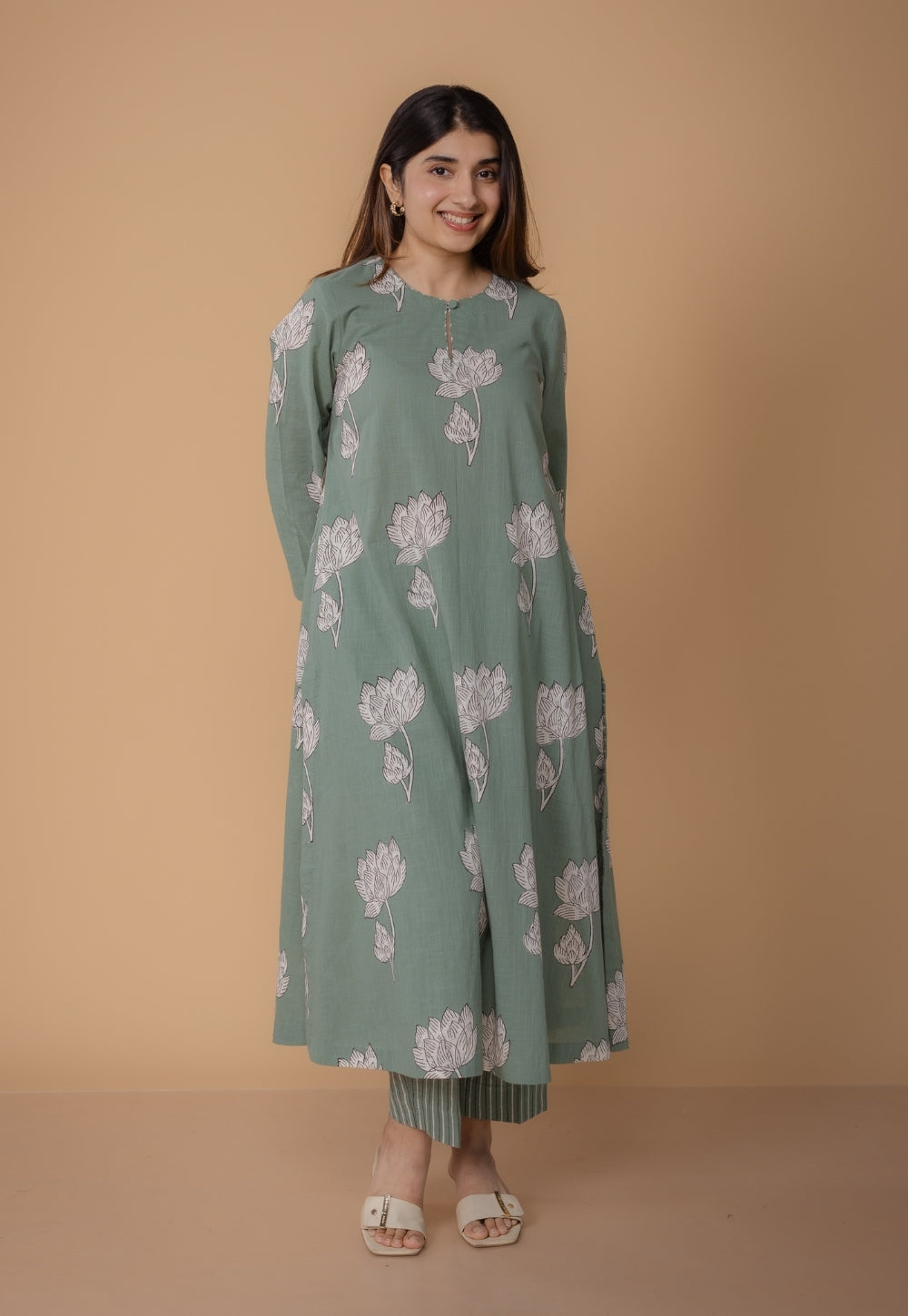 Zoohi Green Dabu Slub Cotton A Line Kurta