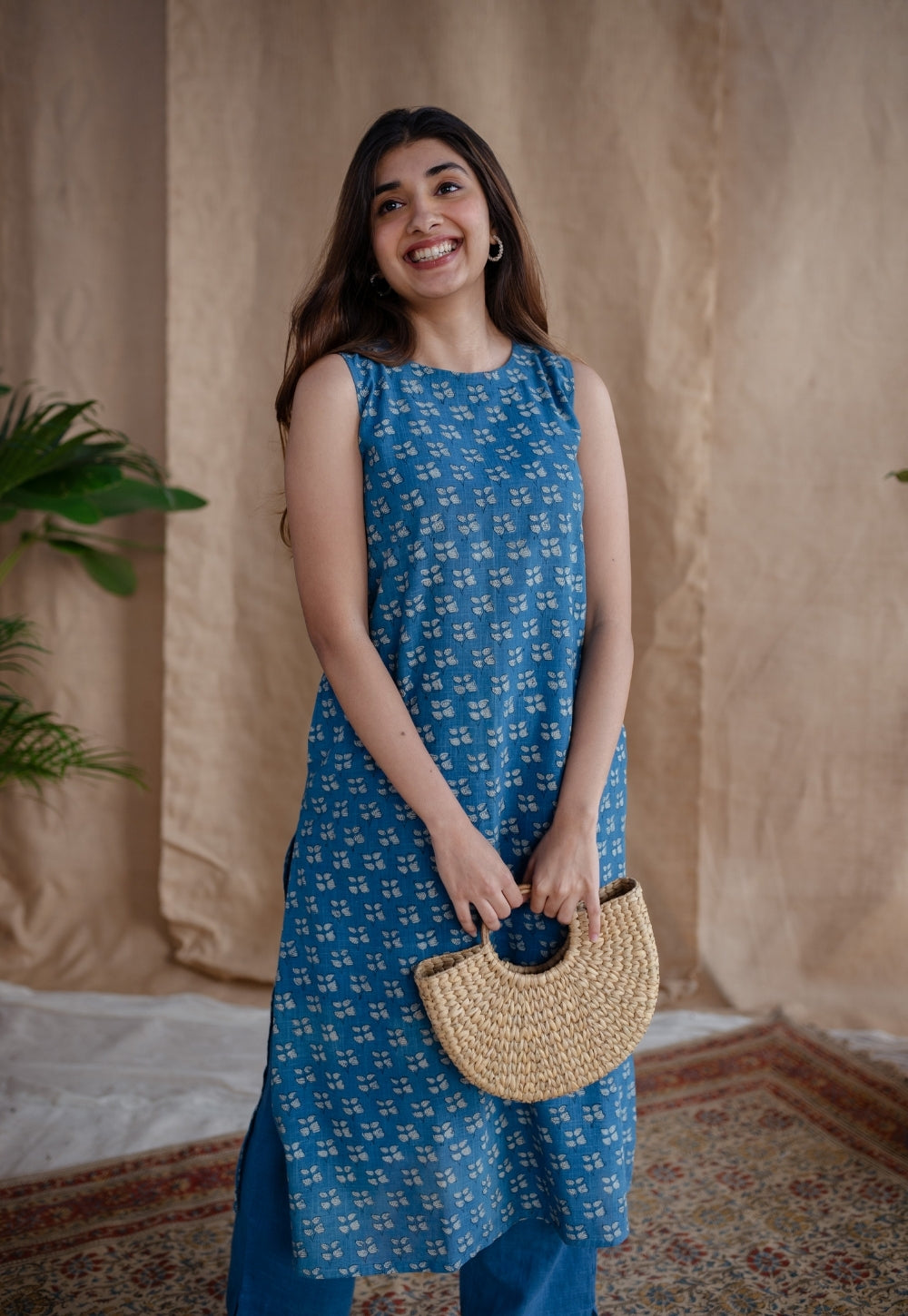 Shiza Blue Straight Dabu Slub Cotton Kurta