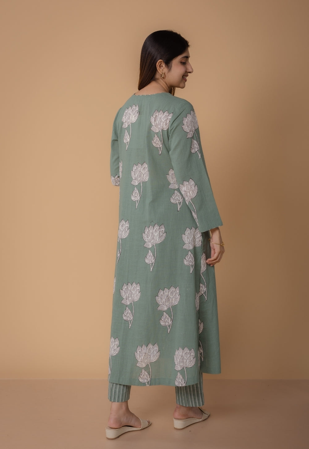 Zoohi Green Dabu Slub Cotton A Line Kurta