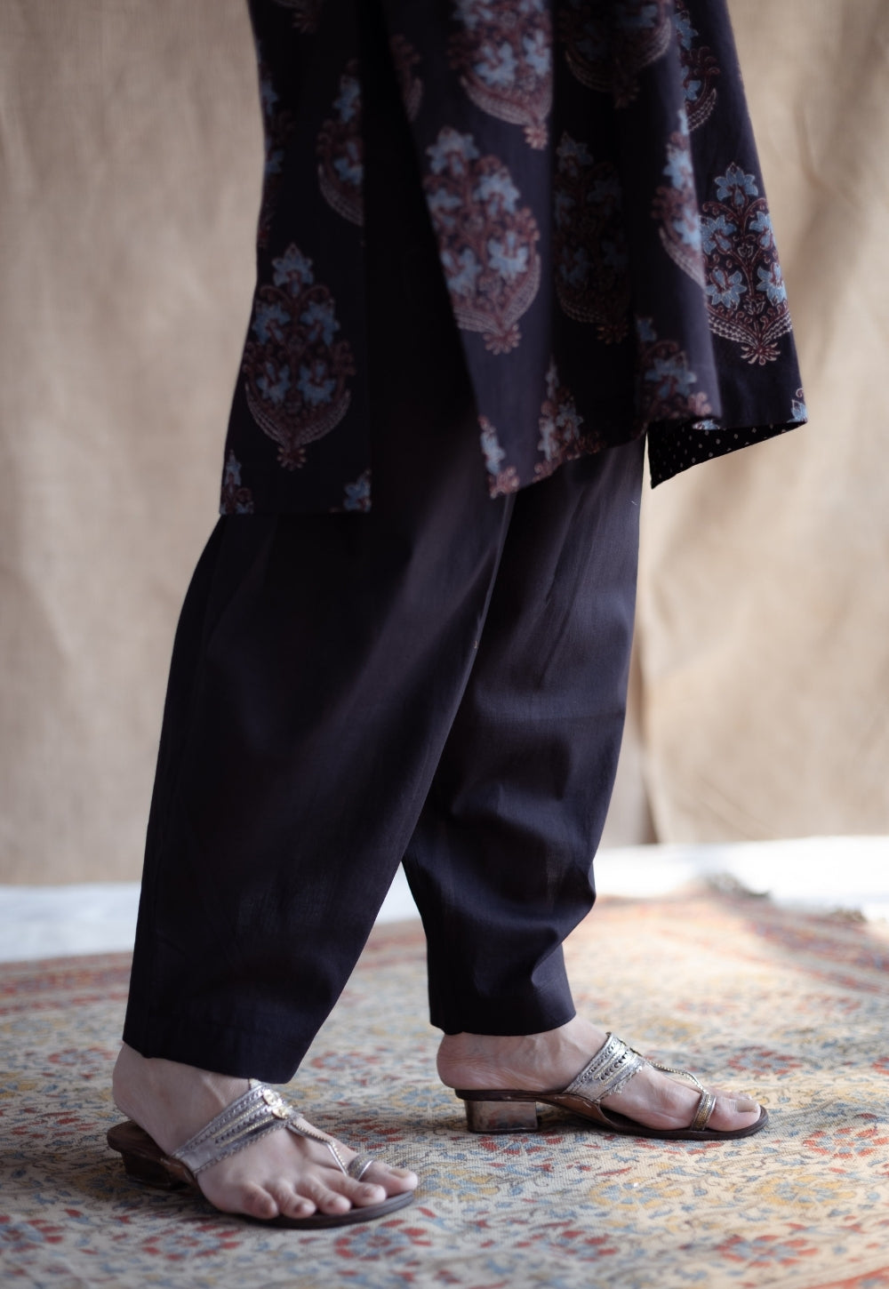 Tarin Black Solid Slub Cotton Afghan Pant