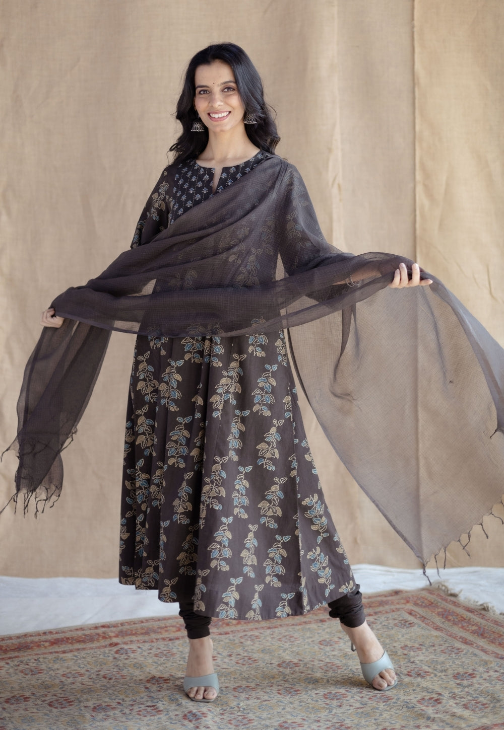 Miral Charcoal Solid Slub Cotton Churidar