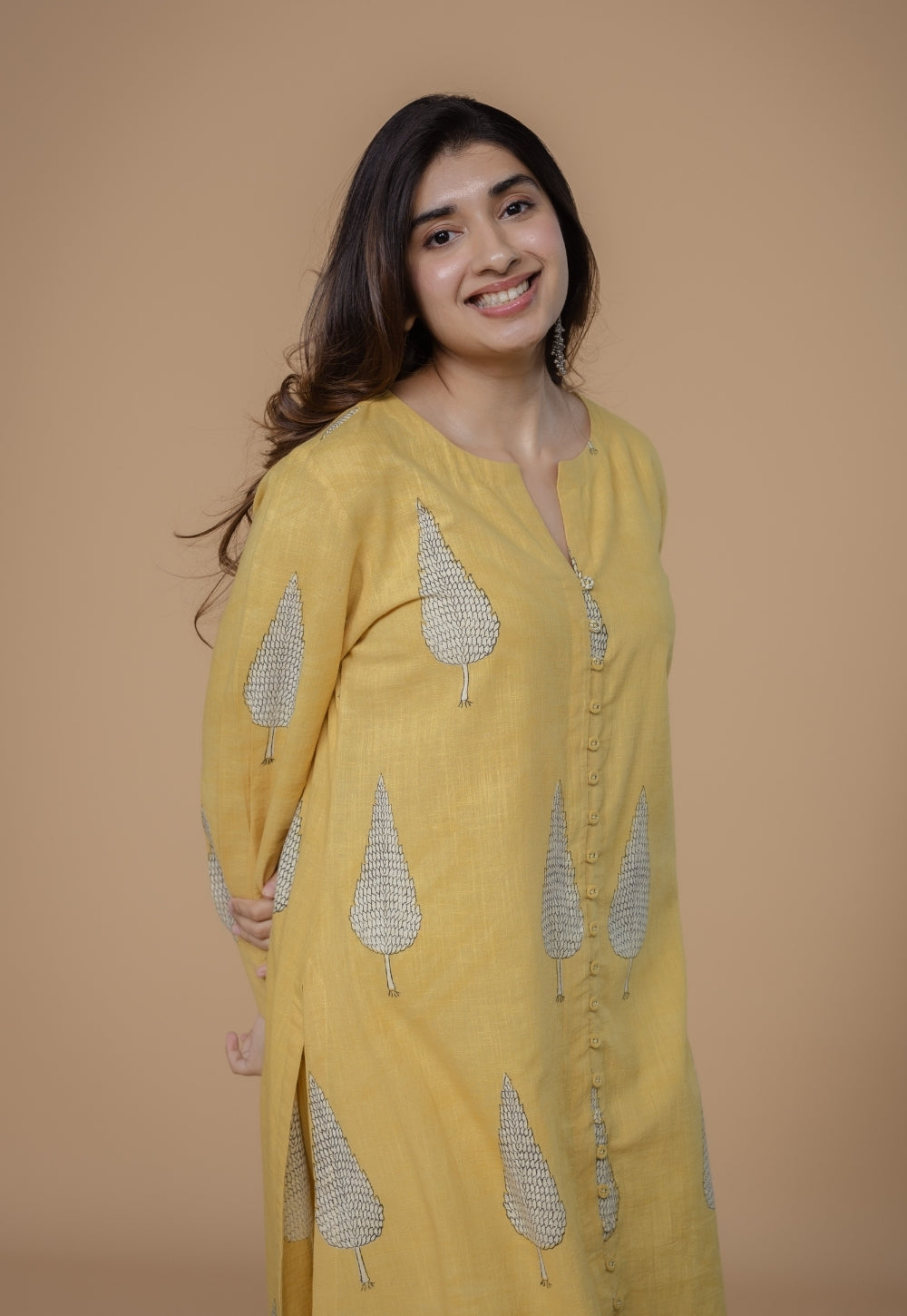 Ruchi Yellow Dabu Slub Cotton Straight Kurta Set (Set Of 2)