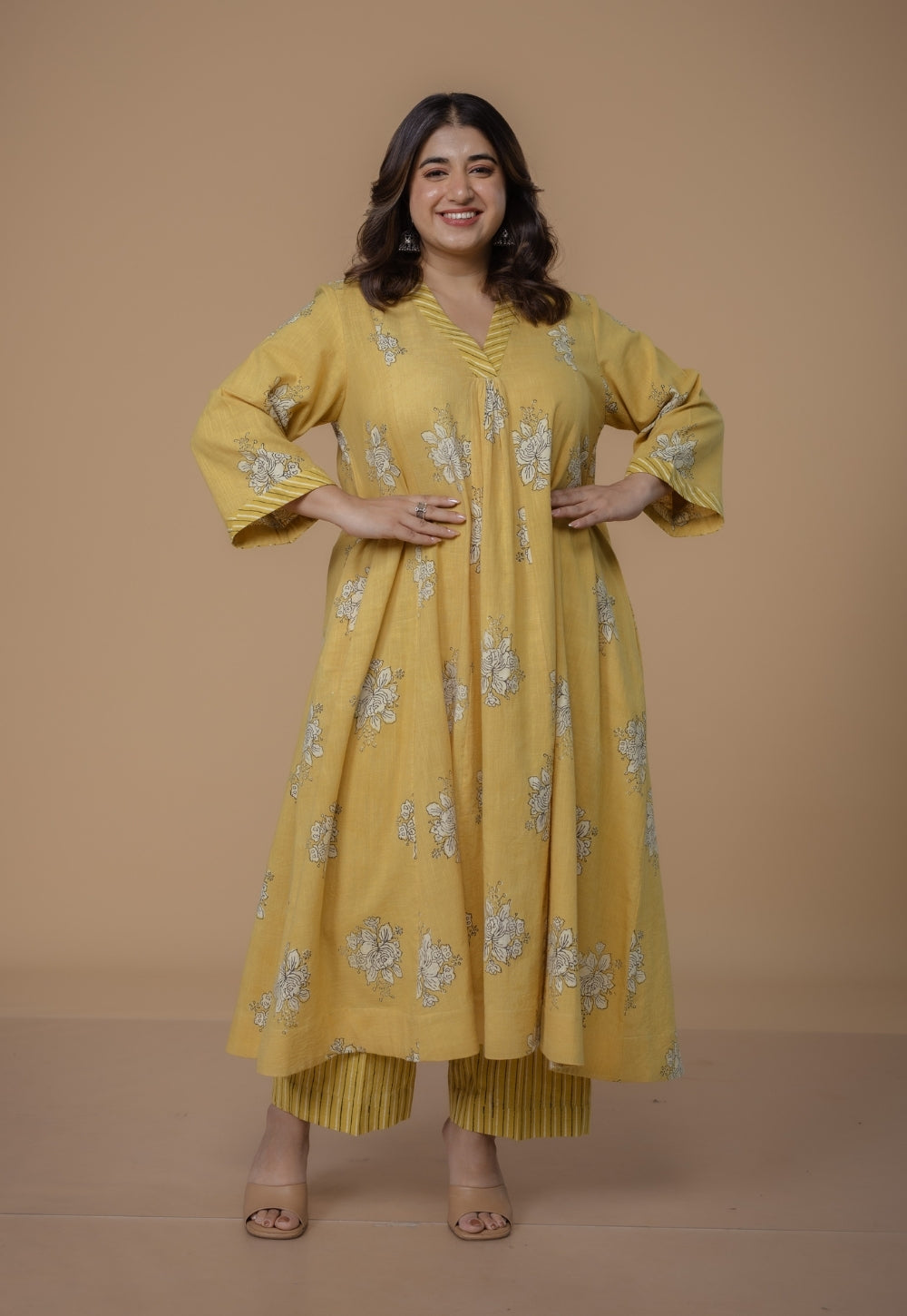 Sakhi Yellow Dabu Slub Cotton Kali Kurta Set (Set Of 2)