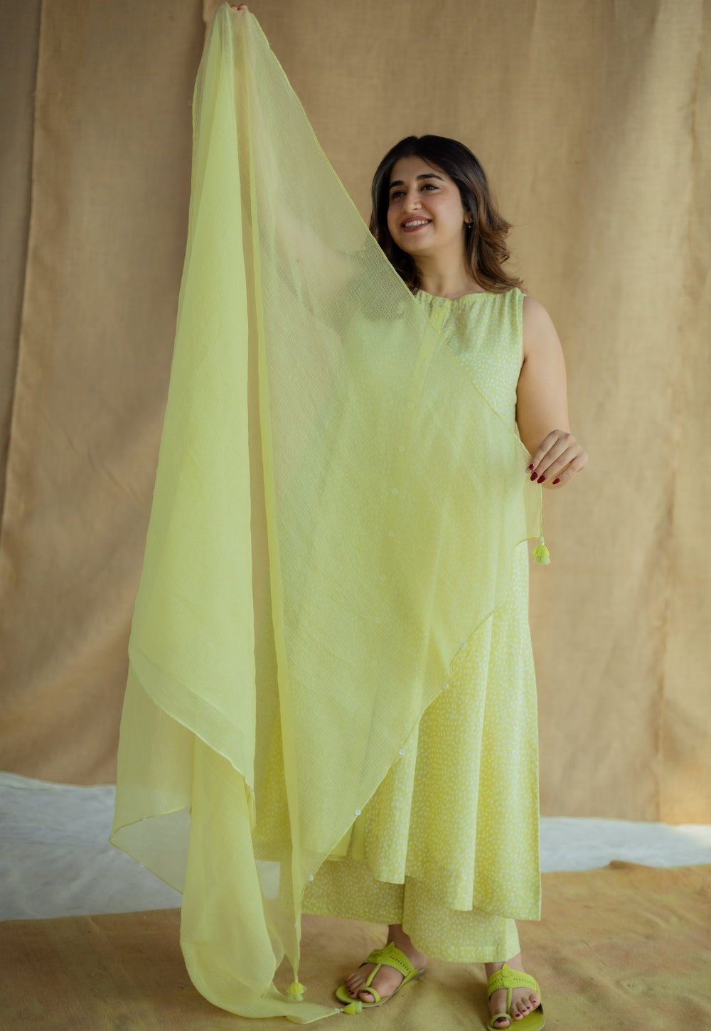 Lime Green Solid Cotton kota Doria Dupatta