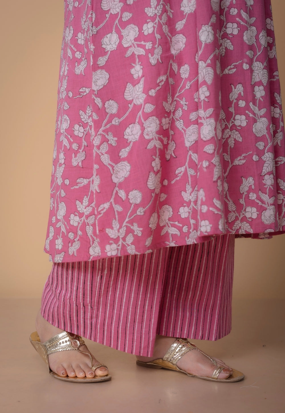 Karisma Pink Dabu Slub Cotton Kali Kurta Set (Set of 2)