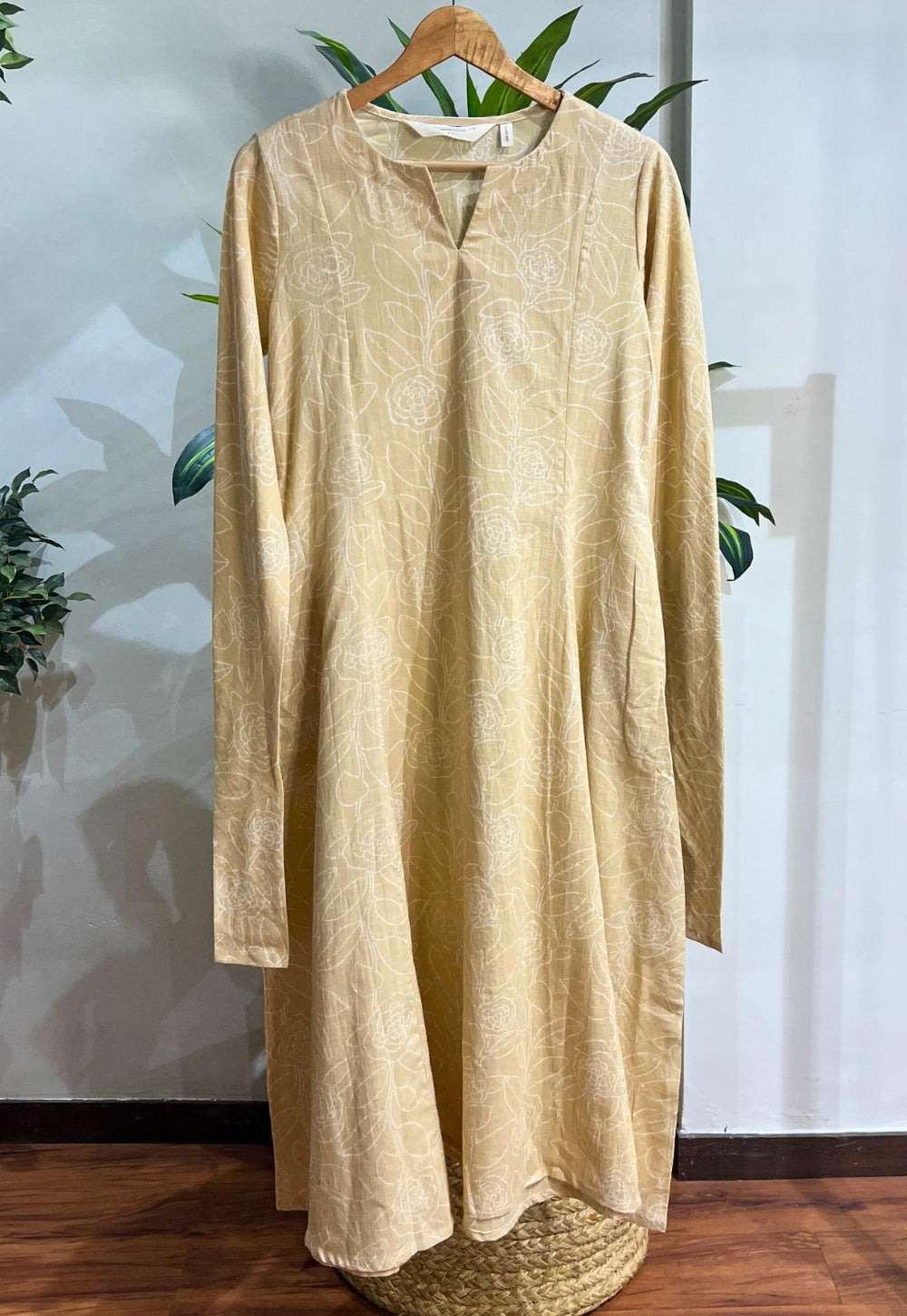 Shinat Cream Hand Block Print Slub Cotton Kali Kurta