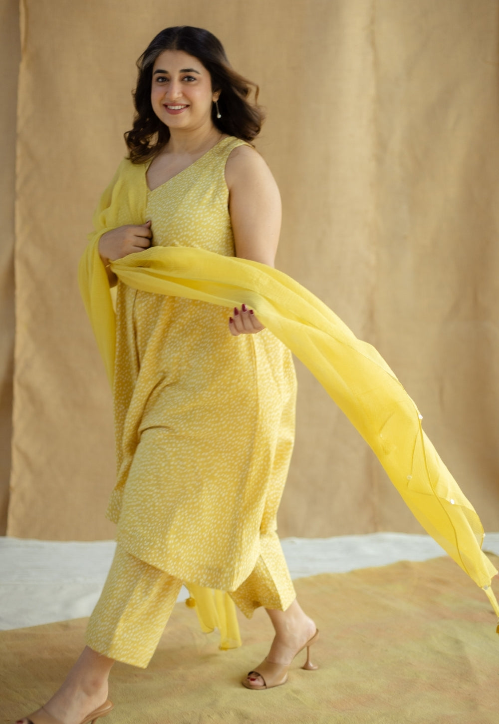 Mustard Solid Cotton Kota Doria Dupatta