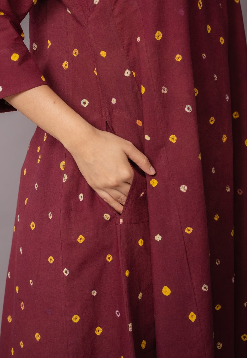 Nyra Red Bandhani Cotton Jhabbha Kurta Set with Embroidery (Set of 2)