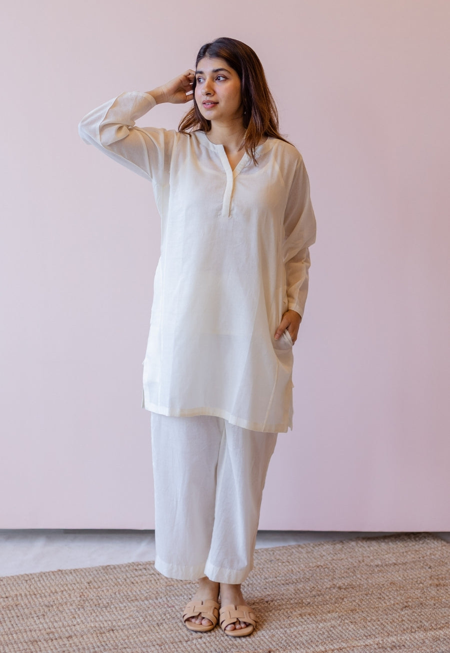 Veda Off White Solid Handloom Cotton A Line Kurta
