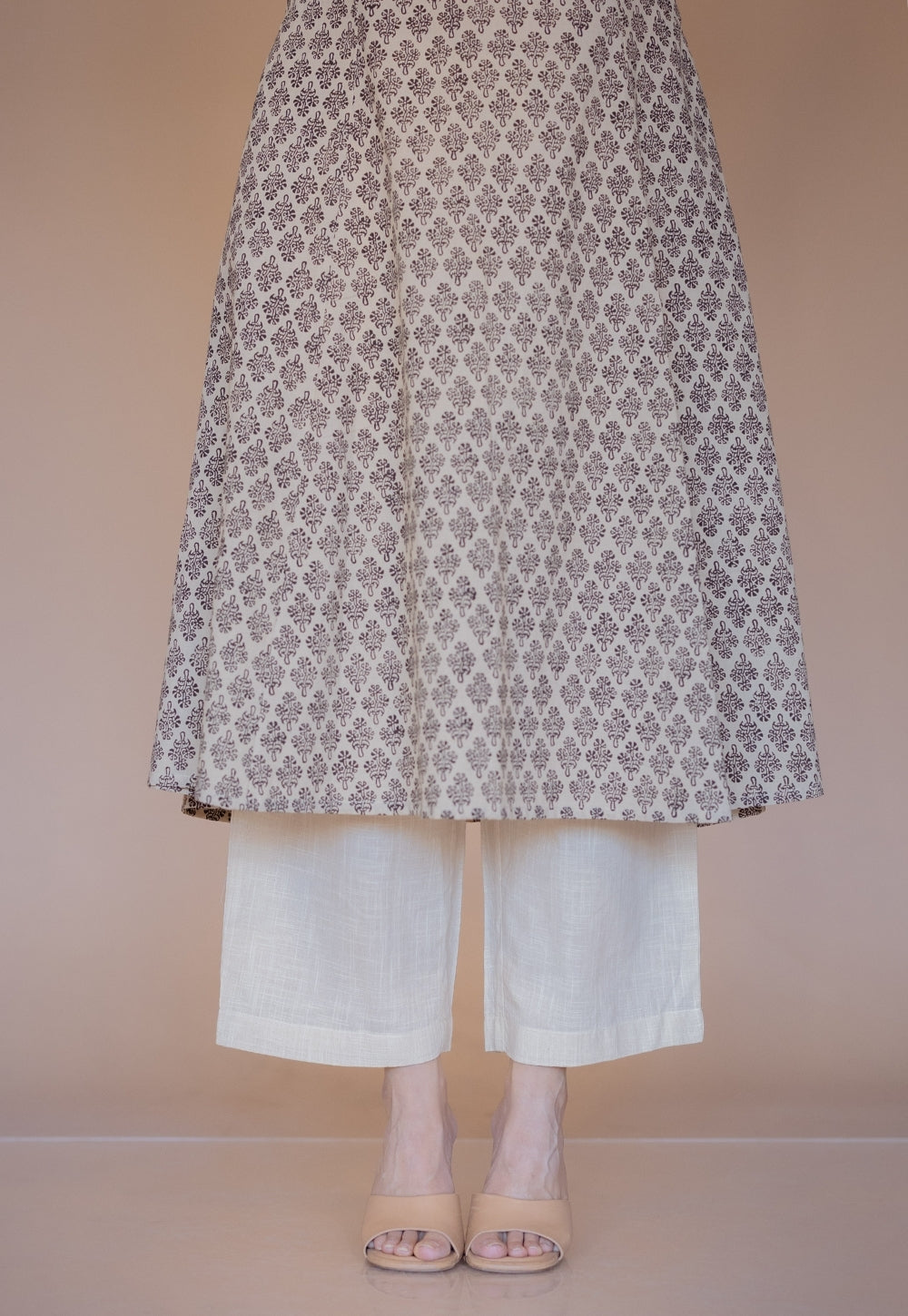 Yashi Beige Solid Slub Cotton Straight Pant