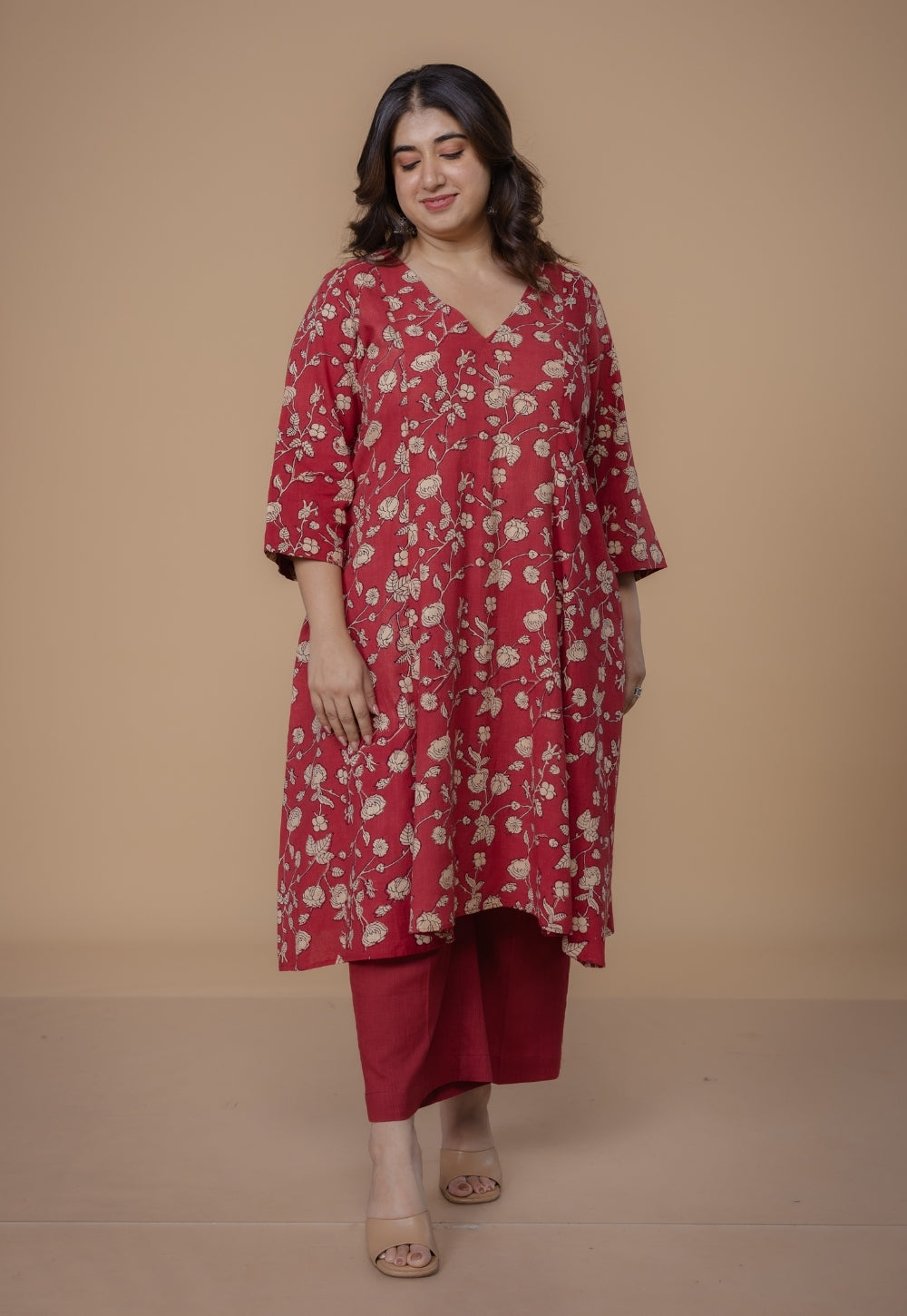 Smriti Red Dabu Slub Cotton Kali Kurta