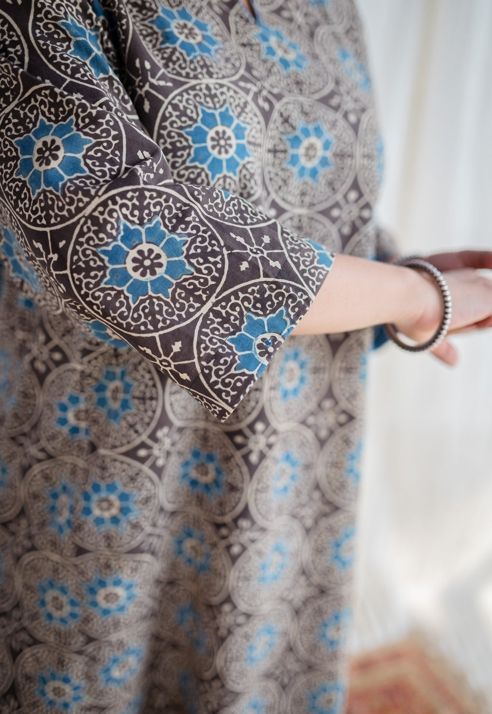 Asiya Ajrakh Jhabbha Kali Cotton Kurta
