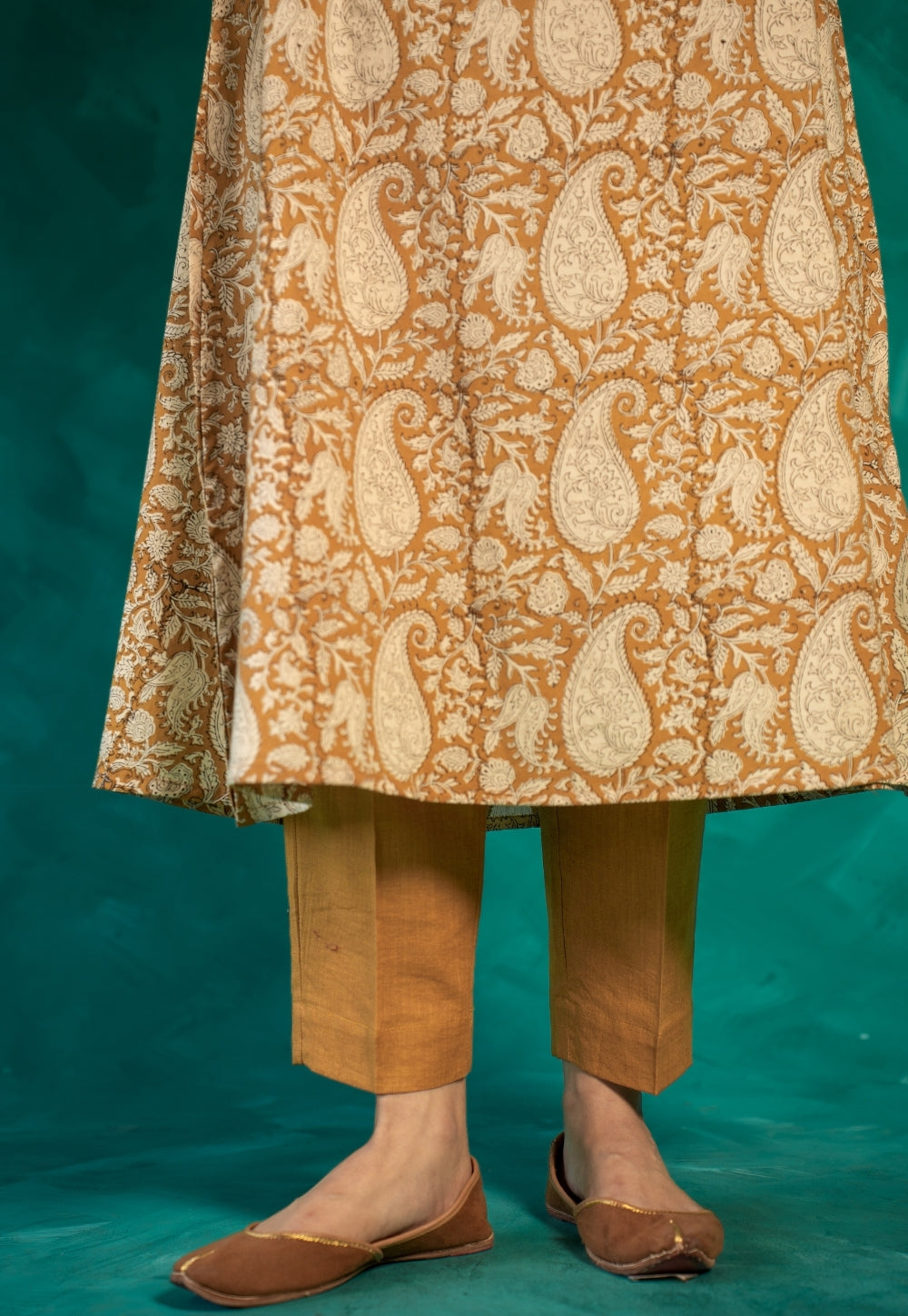 Prita Yellow Solid Slub Narrow Pant