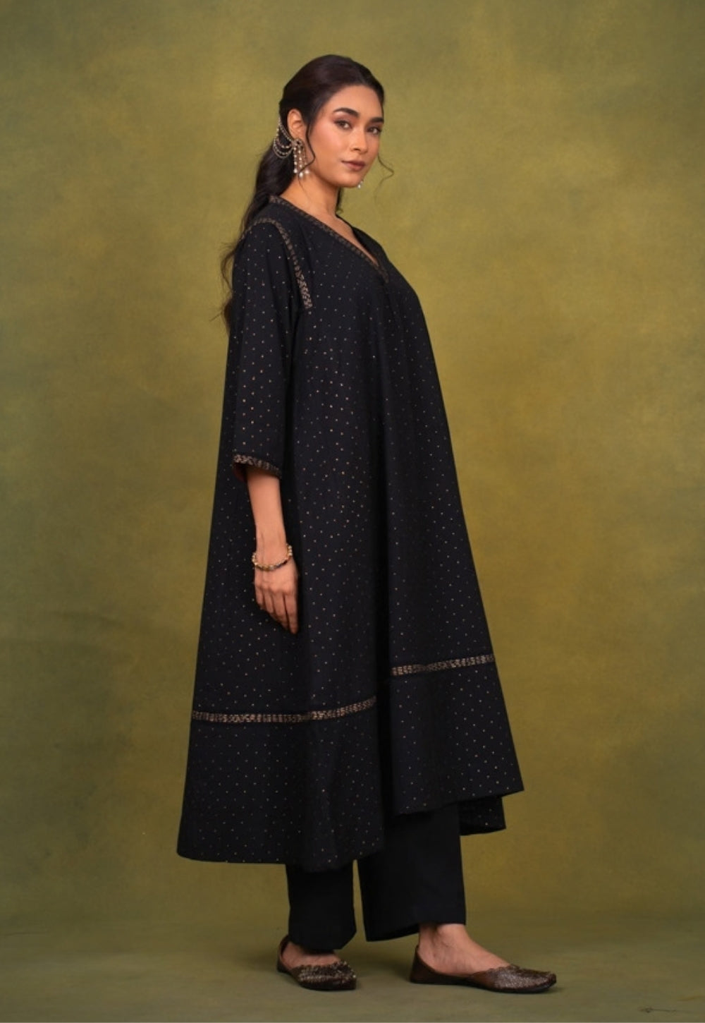 Qainat Black Rogan Handlock Printed Cotton Jhabbha Kali Kurta Suit Set (Set of 3)