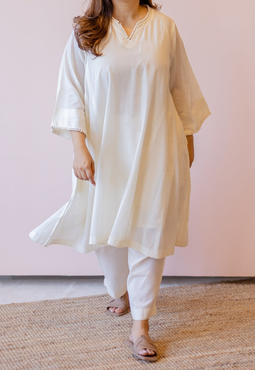 Soha Off White Solid Handloom Cotton Anti-Fit Kurta