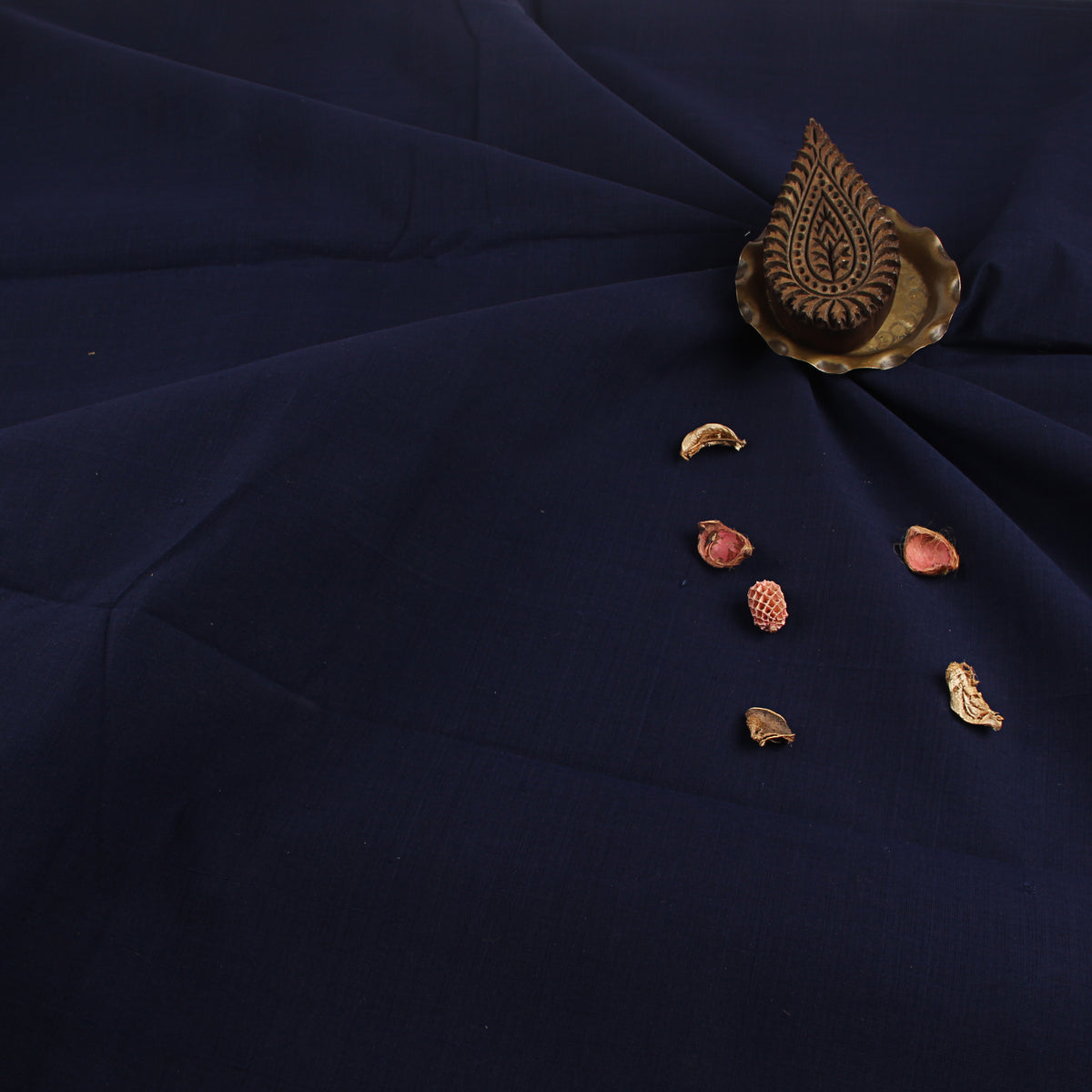 Blue Solid Mangalgiri Cotton Fabric