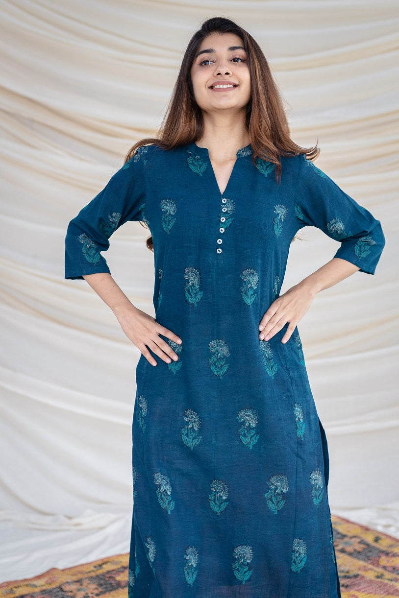 Jinal Slub Cotton Indigo Kurta