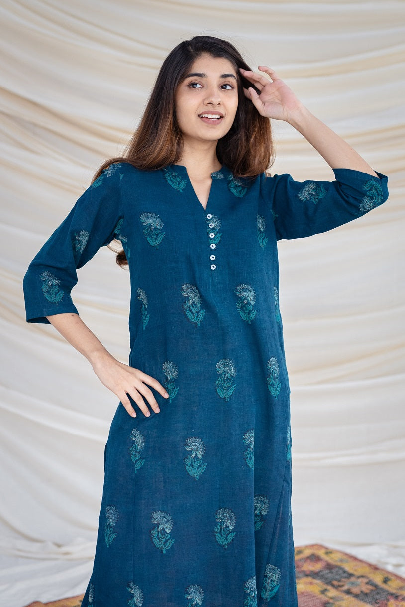 Jinal Slub Cotton Indigo Kurta