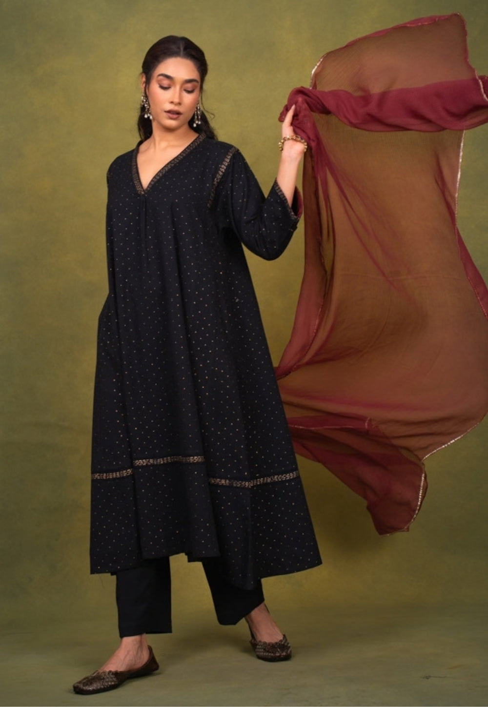 Qainat Black Rogan Handlock Printed Cotton Jhabbha Kali Kurta Suit Set (Set of 3)