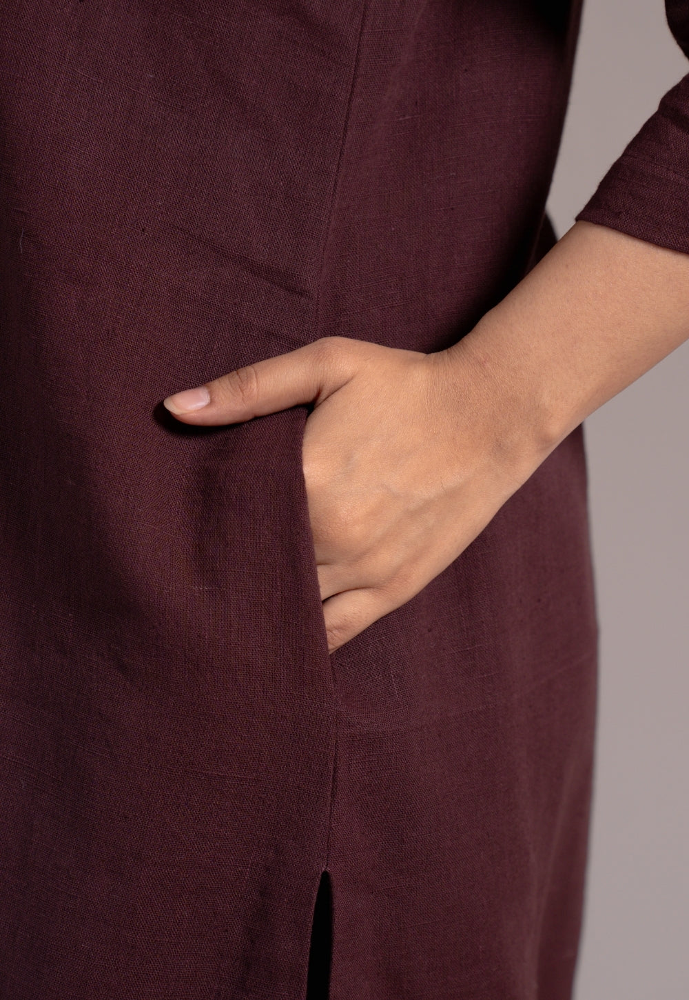Wine Solid Slub Cotton Straight Kurta - DyeVerse
