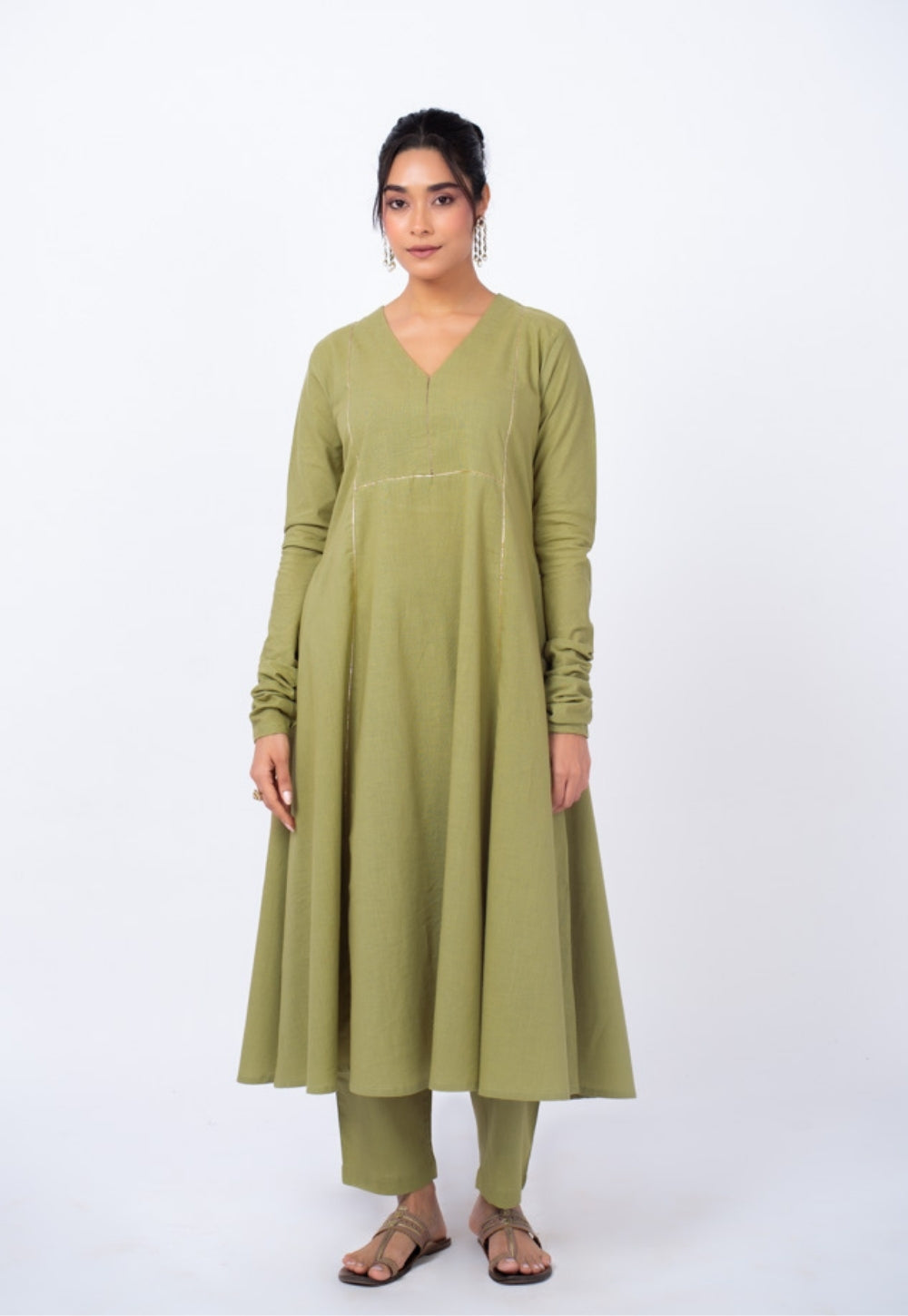 Yalini Green Solid Slub Cotton Kali Kurta Suit Set with Solid Dupatta (Set of 3)