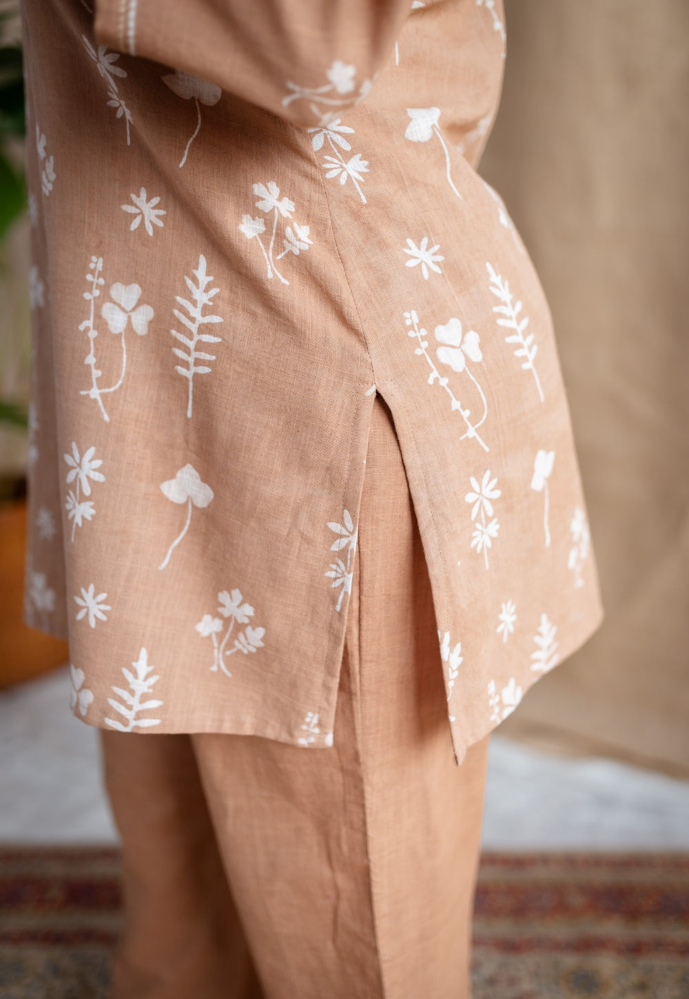 Mishel Dabu Slub Cotton Embroidered Top