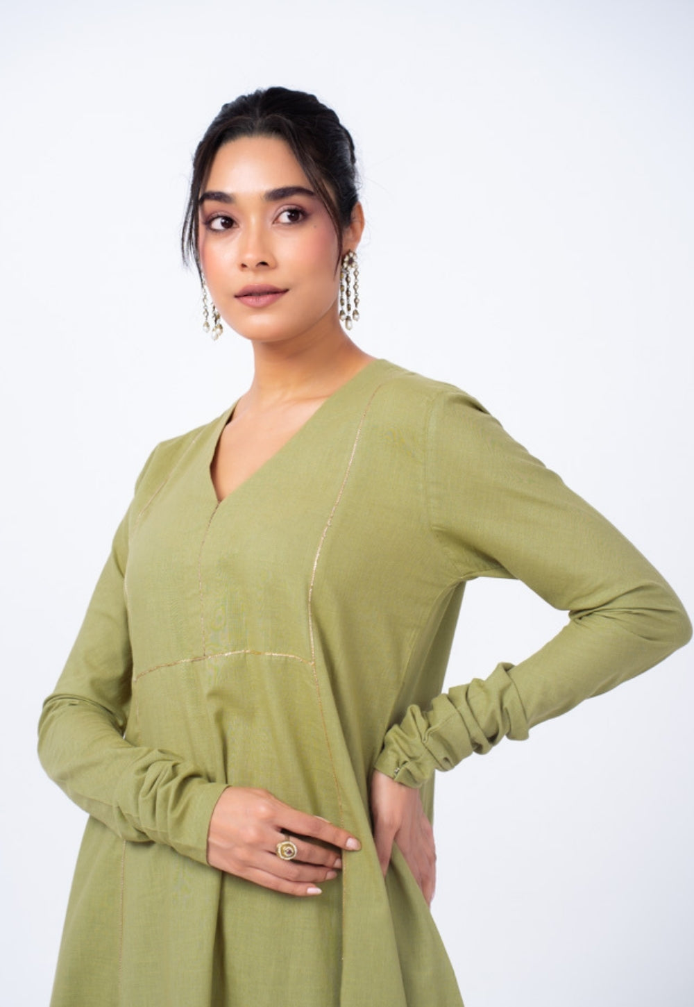 Yalini Green Solid Slub Cotton Kali Kurta Suit Set with Solid Dupatta (Set of 3)
