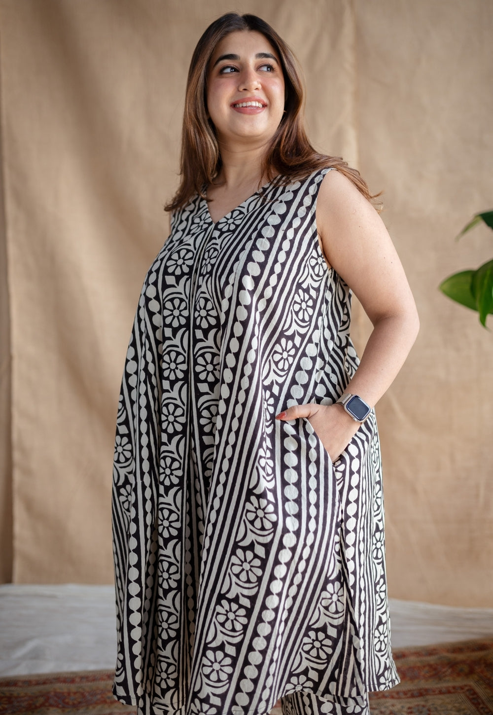 Raahi Fakira Mul Co-Ord Set