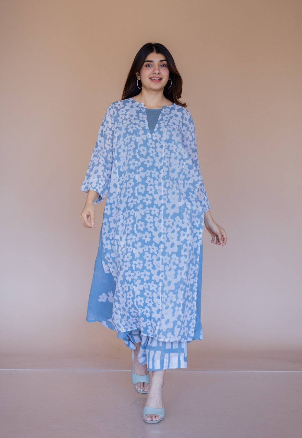 Aqsa Blue Batik MulMul Wide Pant