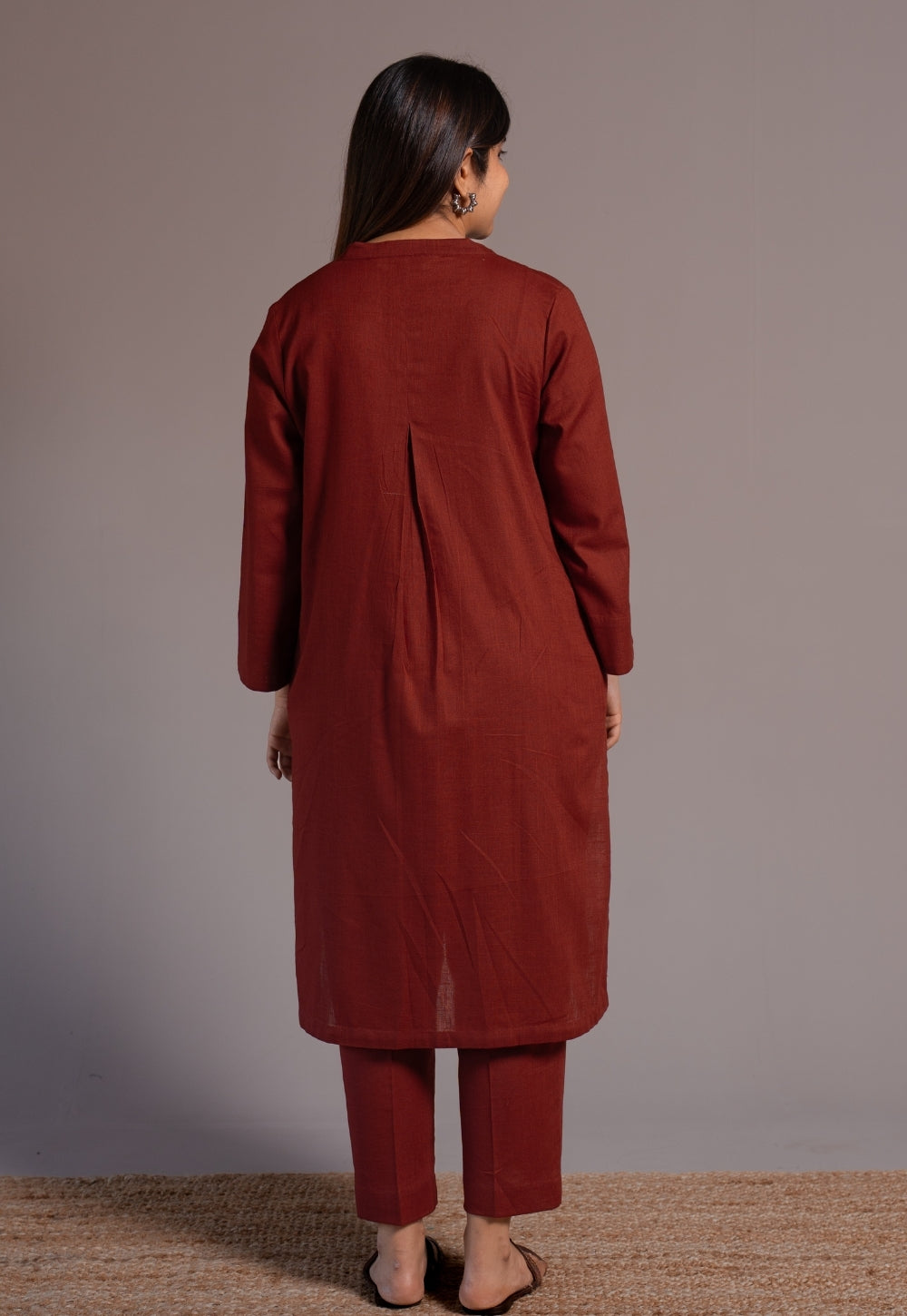 Madder Solid Slub Cotton Straight Kurta - DyeVerse