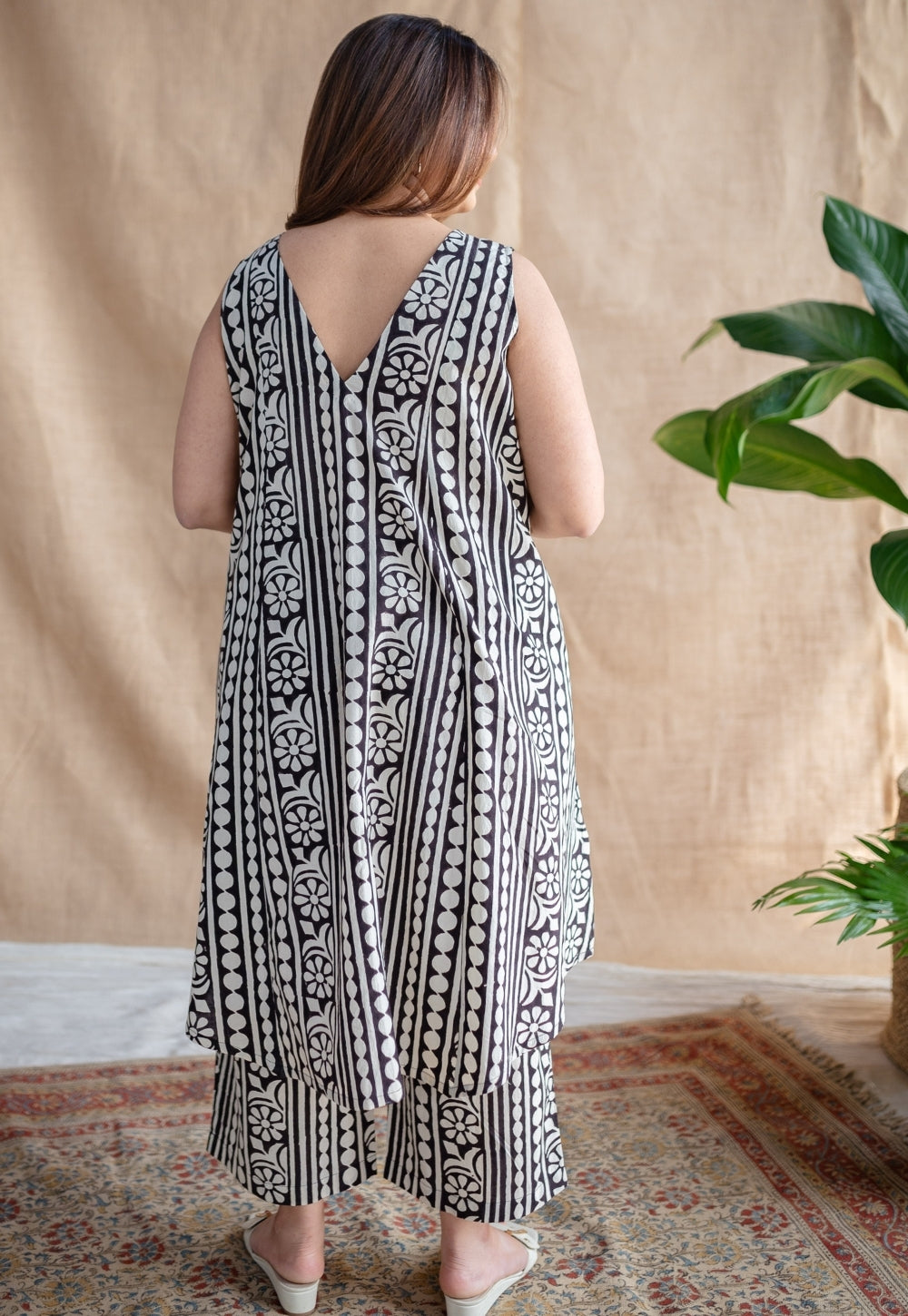 Raahi Fakira Mul Co-Ord Set