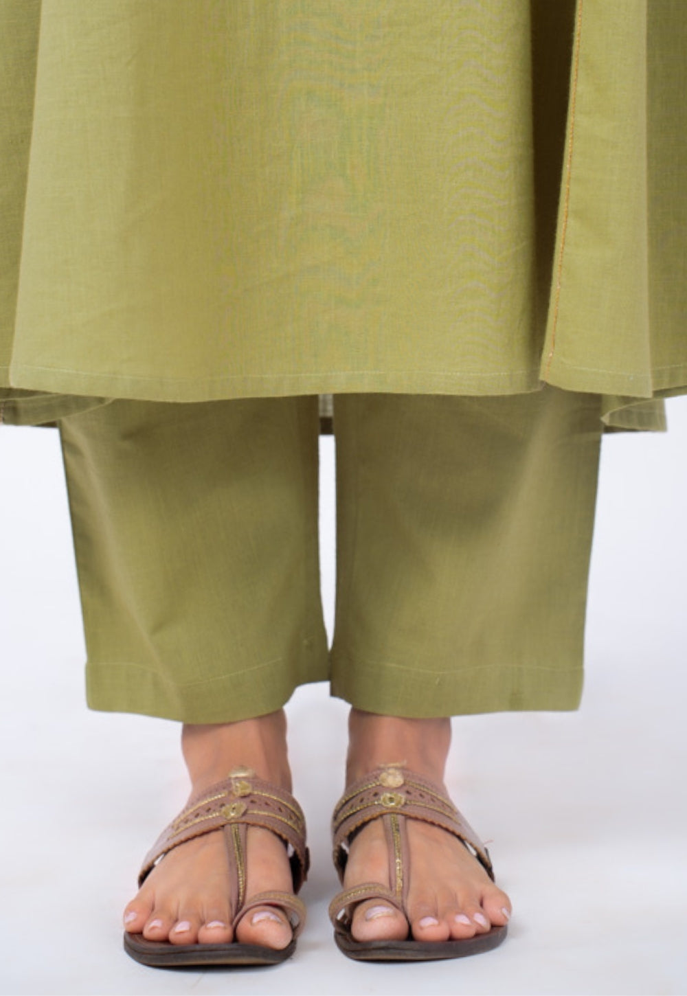 Yalini Green Solid Slub Cotton Kali Kurta Suit Set with Solid Dupatta (Set of 3)