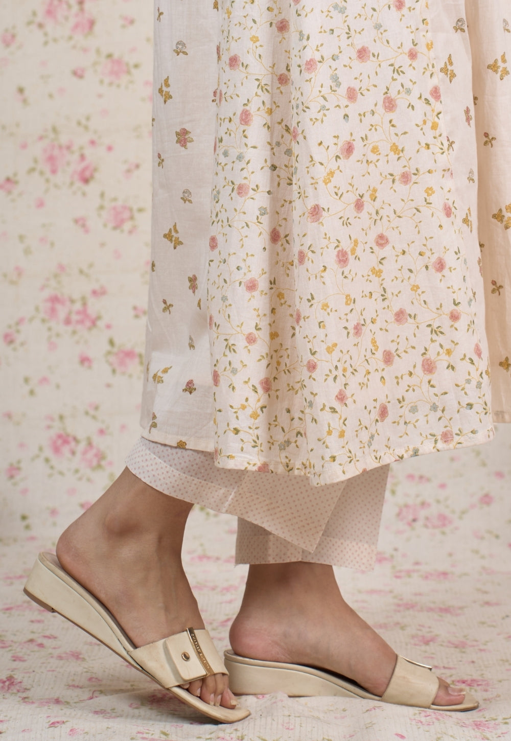 Yashi White Sanganeri Mul Cotton Straight Pant