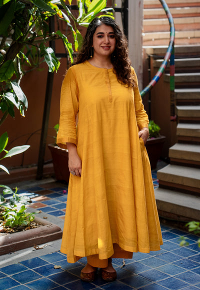 Sujata Yellow Mangalgiri Cotton Kali Kurta with Nizam Border