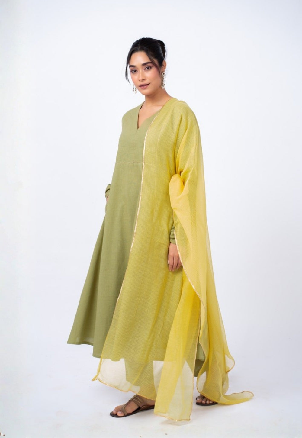 Yalini Green Solid Slub Cotton Kali Kurta Suit Set with Solid Dupatta (Set of 3)