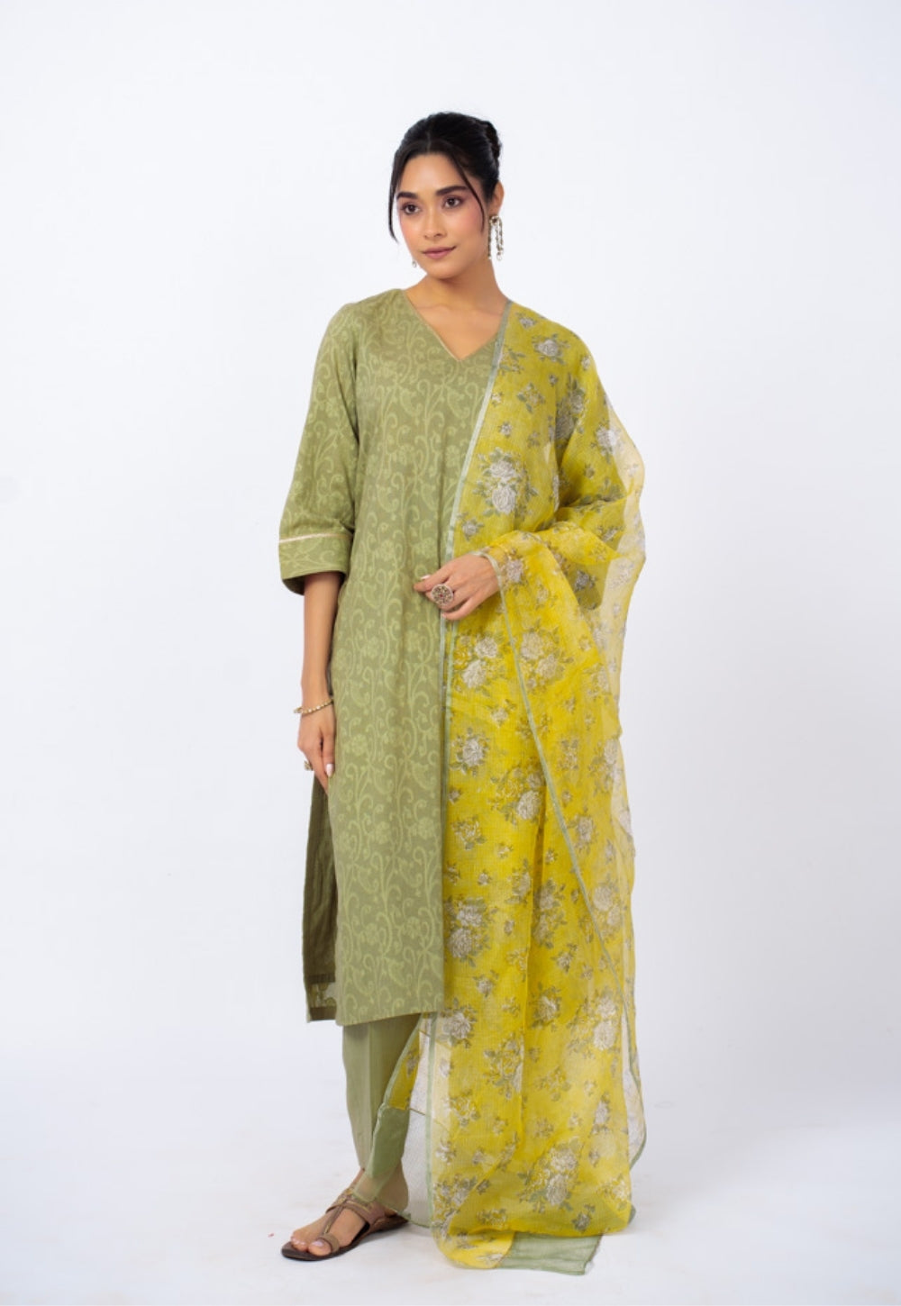 Piya Green Floral Cotton Straight Kurta Suit Set with Printed Dupatta (Set of 3)