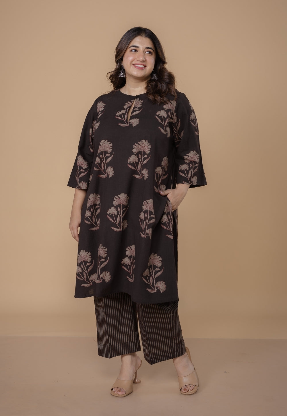 Zarina Brown Dabu Slub Cotton Straight Kurta Set (Set of 2)