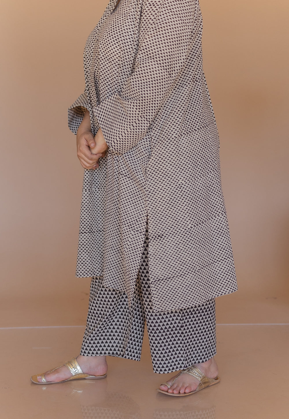 Ayaat Off White Bagru Cotton Anti-Fit Co-Ord Set