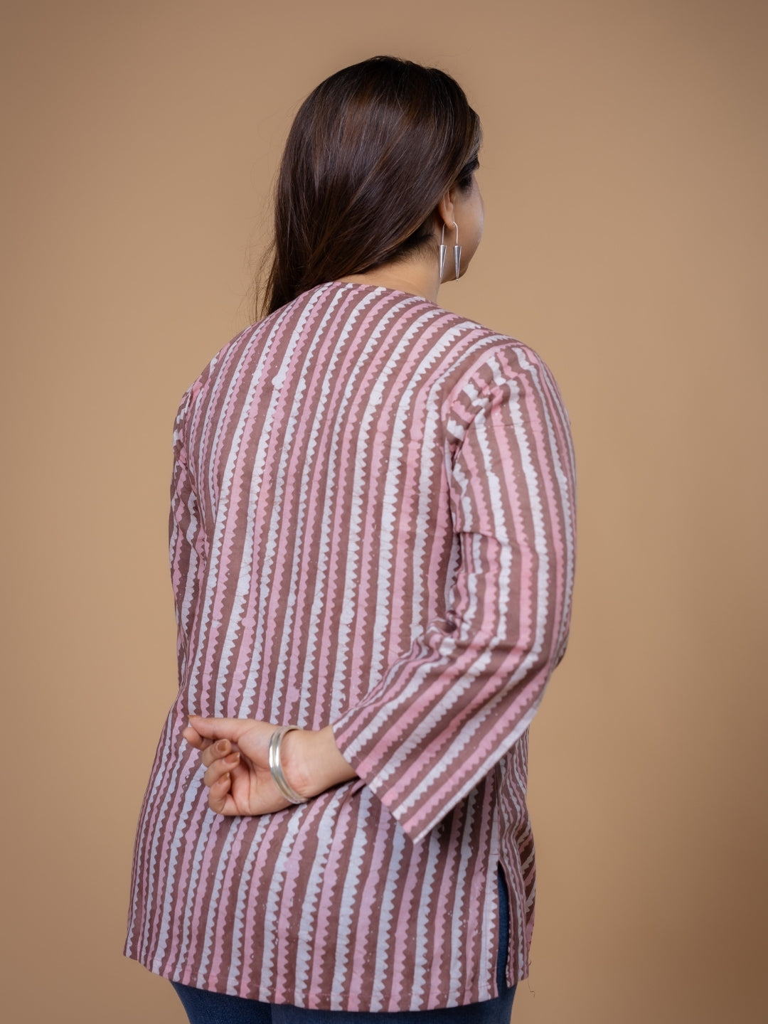 Navya Multi Fakira Cotton Straight Short Top