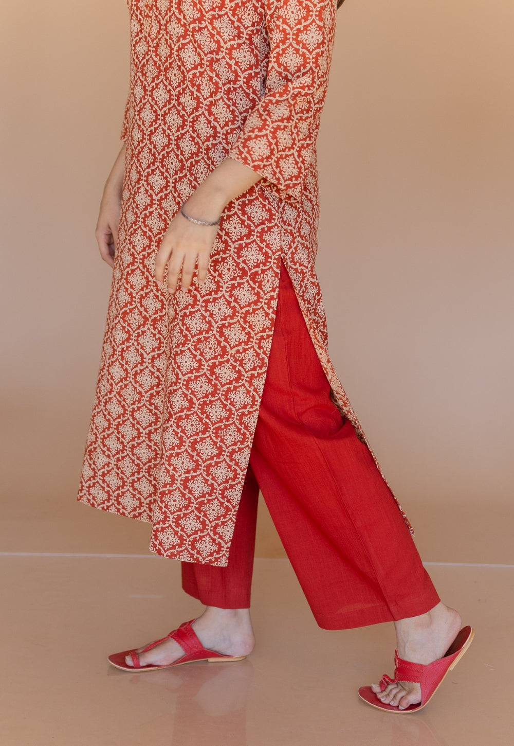 Avika Red Bagru Cotton Straight Kurta Set (Set of 2)