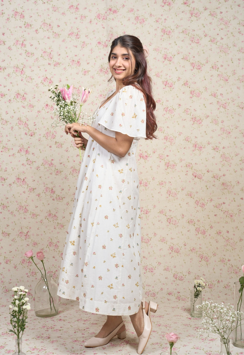 Sophia White Sangnaeri Mul Cotton A Line Dress