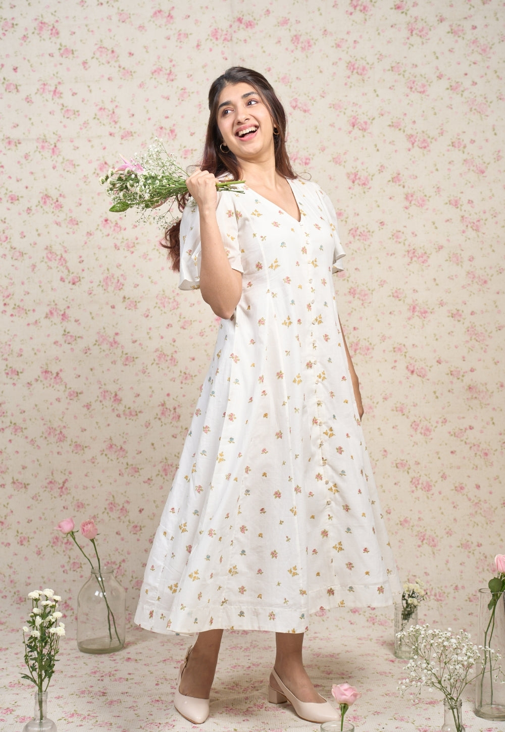 Sophia White Sangnaeri Mul Cotton A Line Dress
