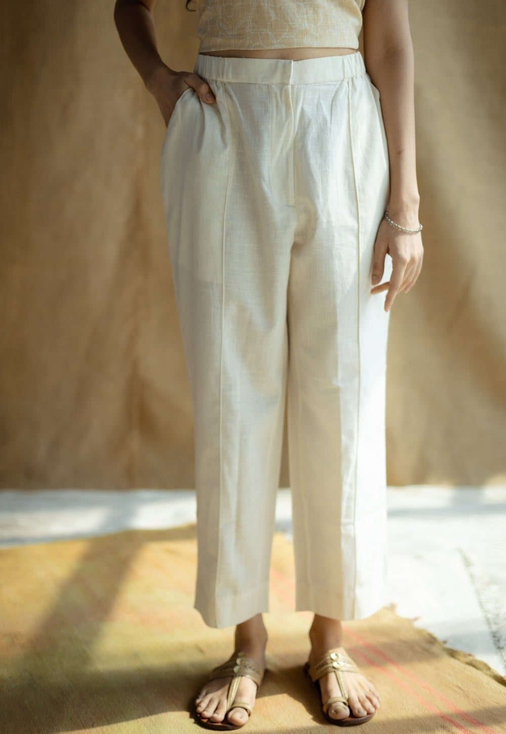 Myra Off White Solid Slub Cotton Narrow Pant