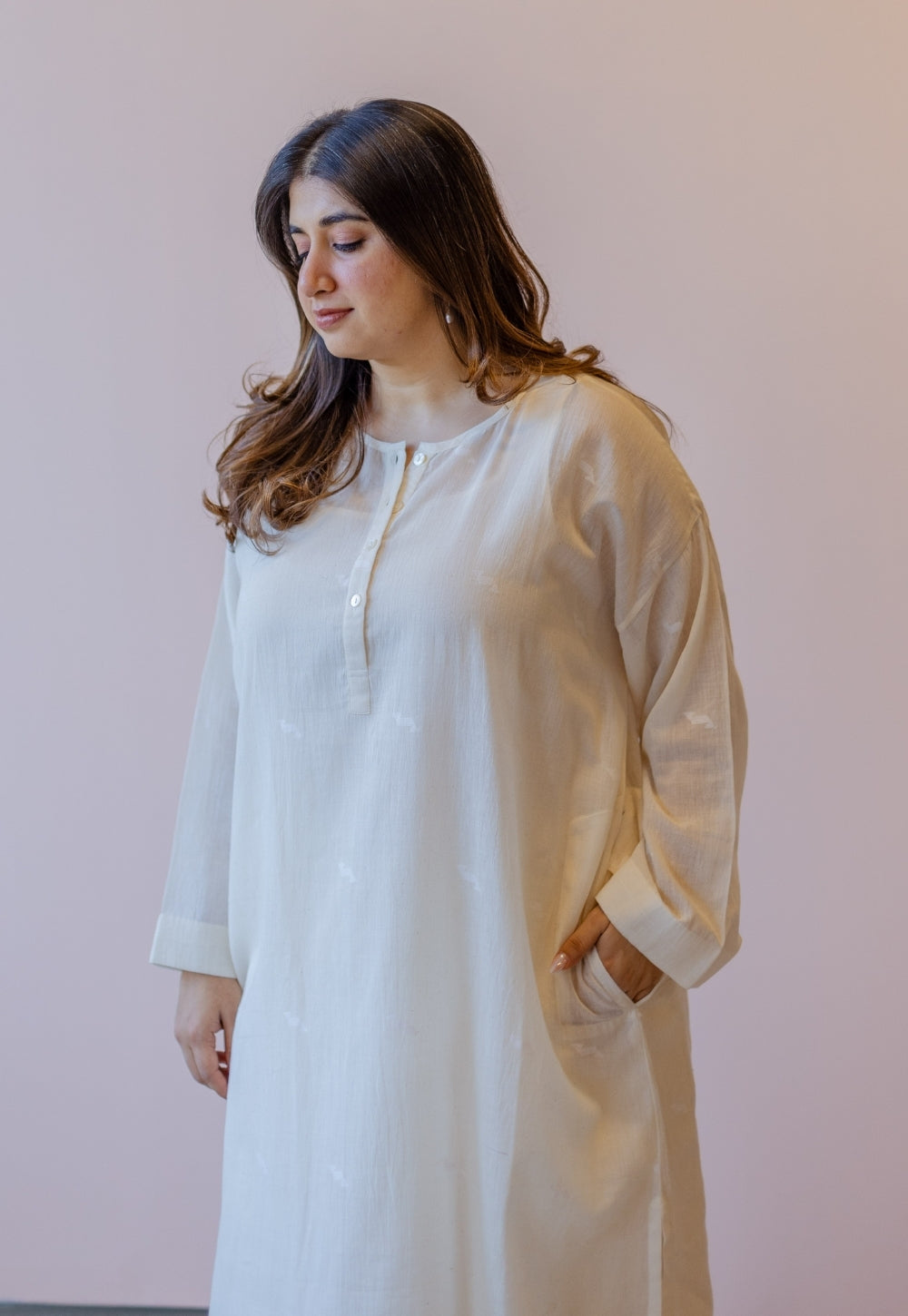 Naina Off White Jamdani Handloom Cotton Anti-Fit Kurta